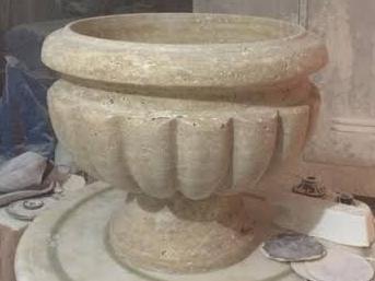 Kavun Dilimli Traverten Saksı