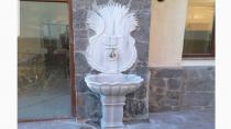 Ayaklı Marmara Duvar Çeşmesi